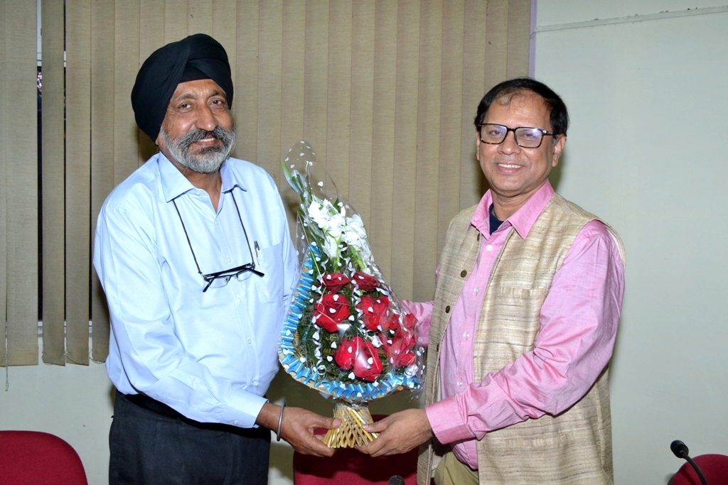 Prof. Saranjit Singh, Head, Department of Pharmaceutical Analysis superannuated from NIPER