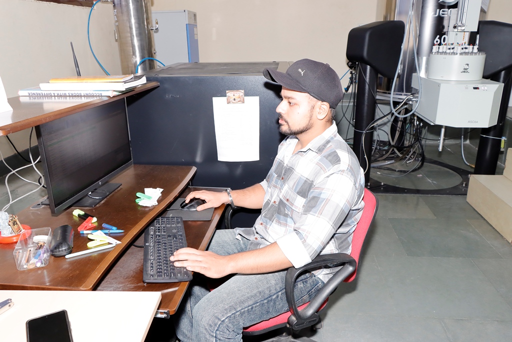 One-week Hands on training on NMR 600 MHz organized by CIL (July 7-11, 2025)